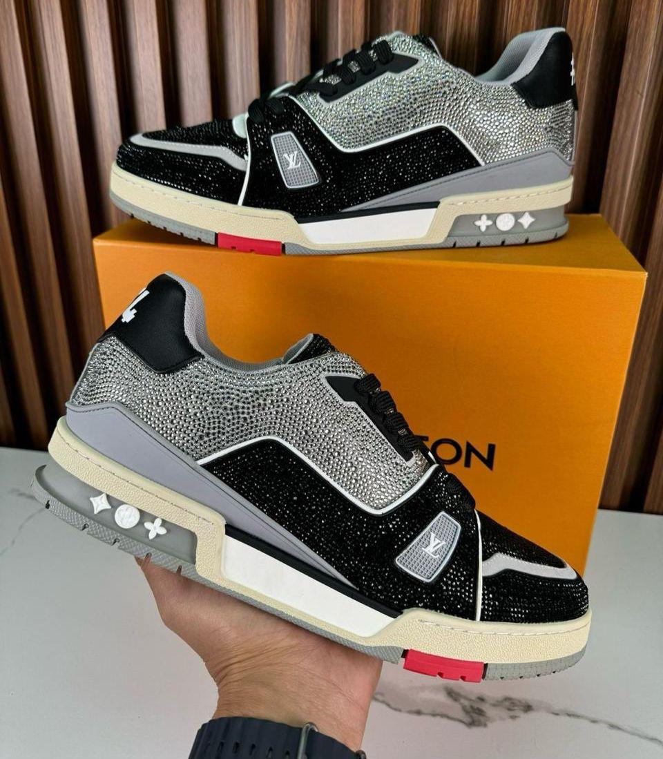 𝐋𝐨𝐮𝐢𝐬 𝐕𝐮𝐢𝐭𝐭𝐨𝐧