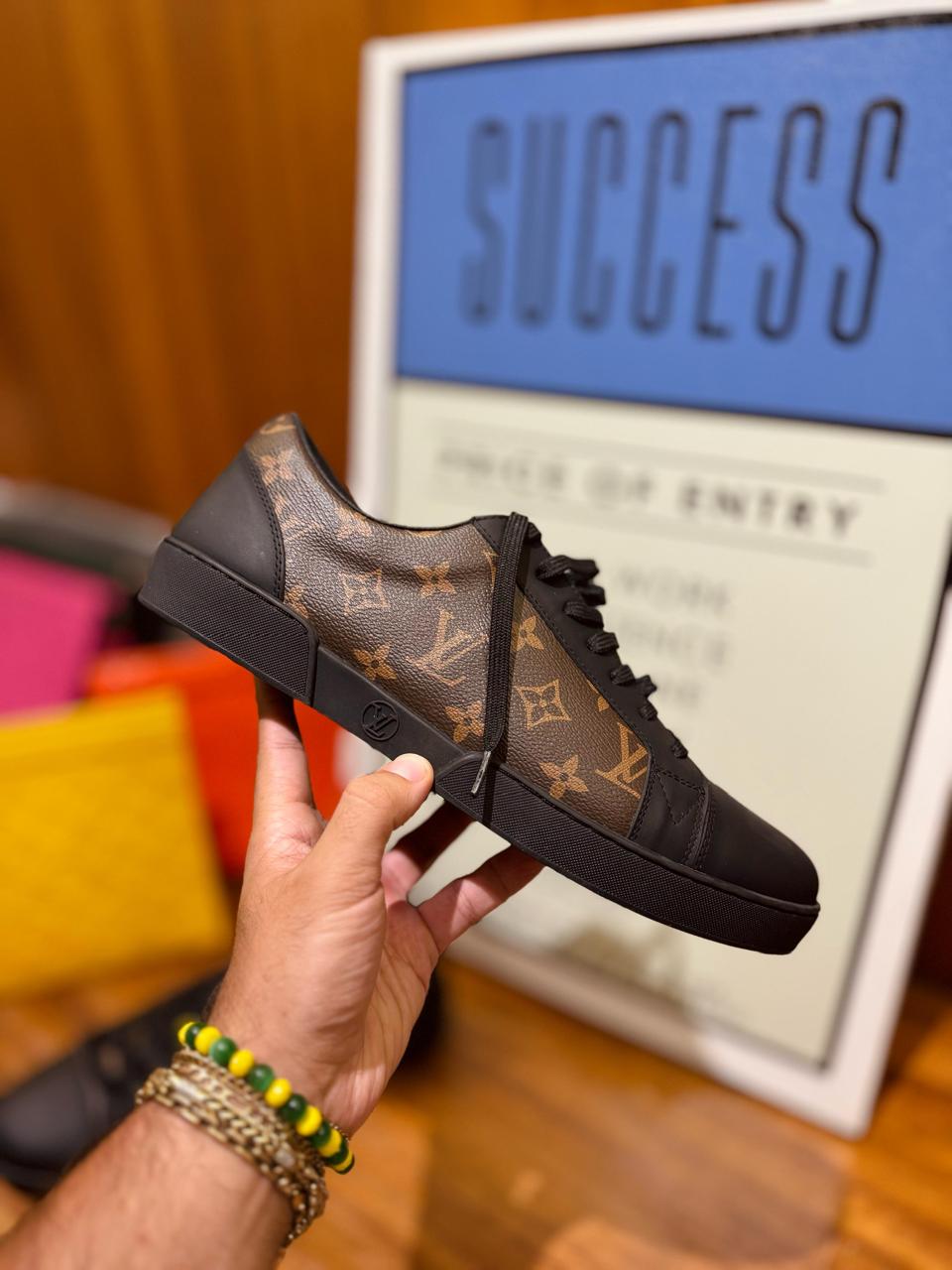 𝐋𝐨𝐮𝐢𝐬 𝐕𝐮𝐢𝐭𝐭𝐨𝐧