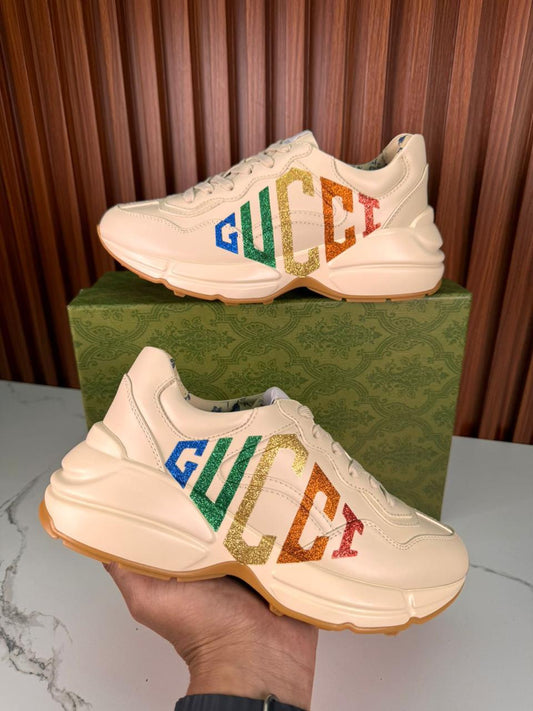 𝐆𝐮𝐜𝐜𝐢