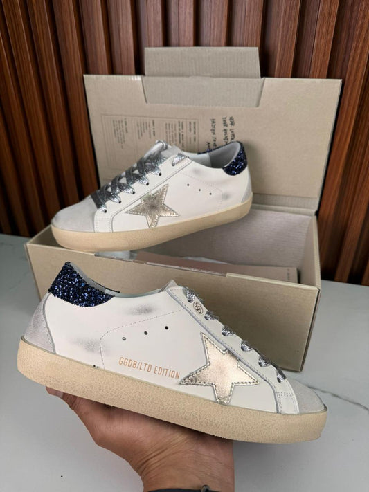 𝐆𝐨𝐥𝐝𝐞𝐧 𝐆𝐨𝐨𝐬𝐞